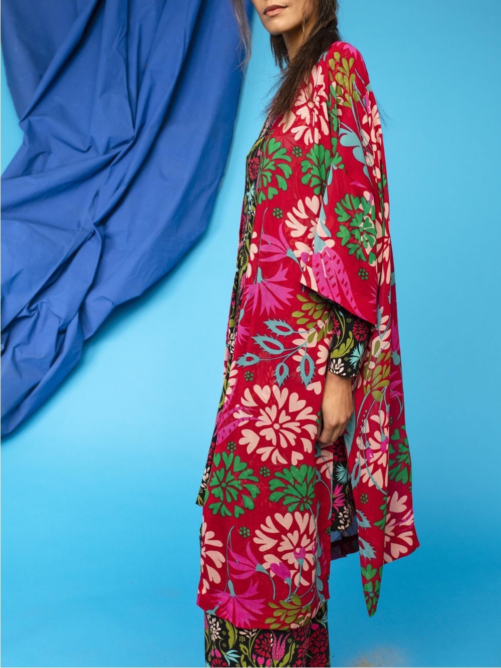 3665 Gudrun Sjoden Floral Vibrant Kimono Large